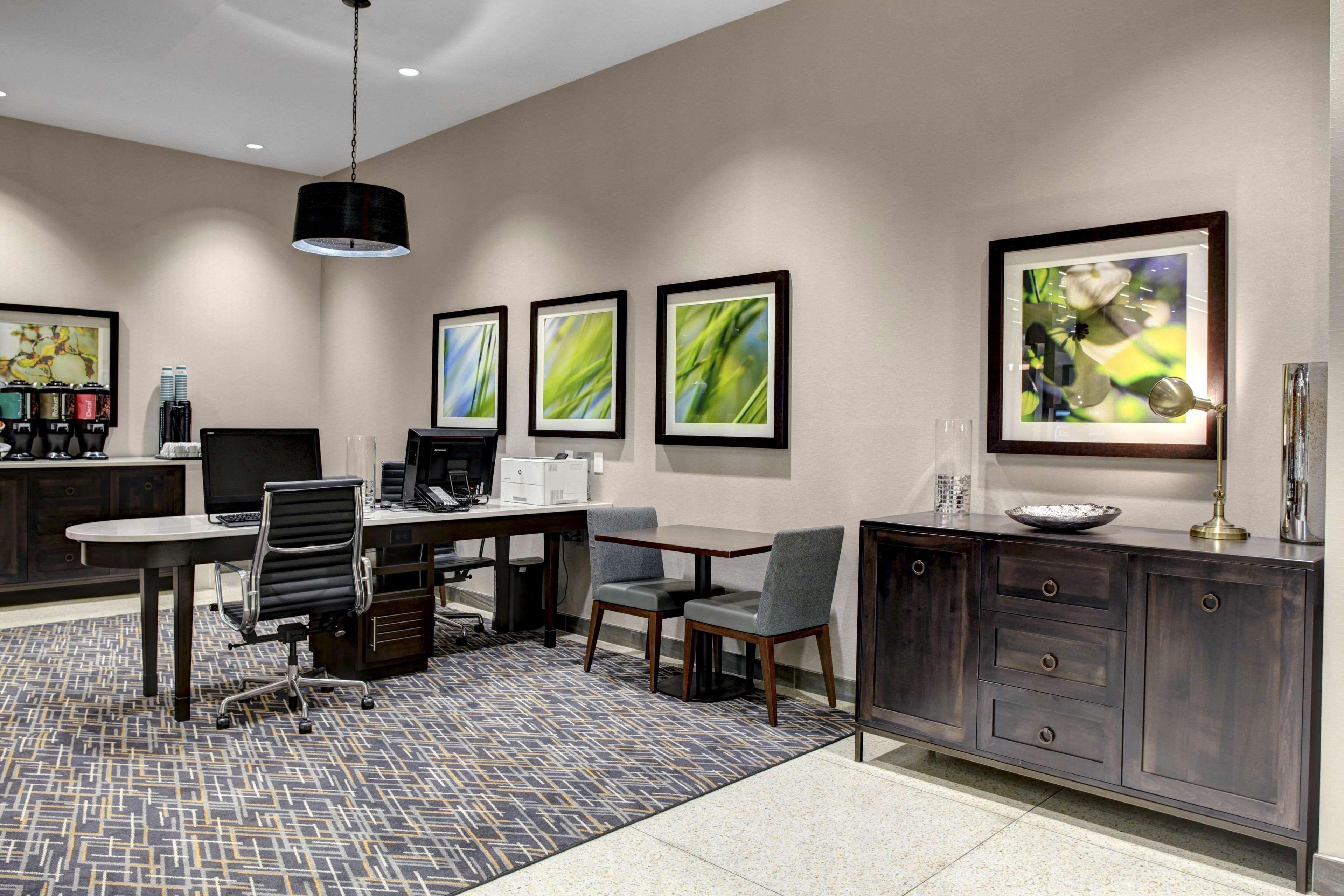 Homewood Suites By Hilton Richmond-Downtown Екстериор снимка