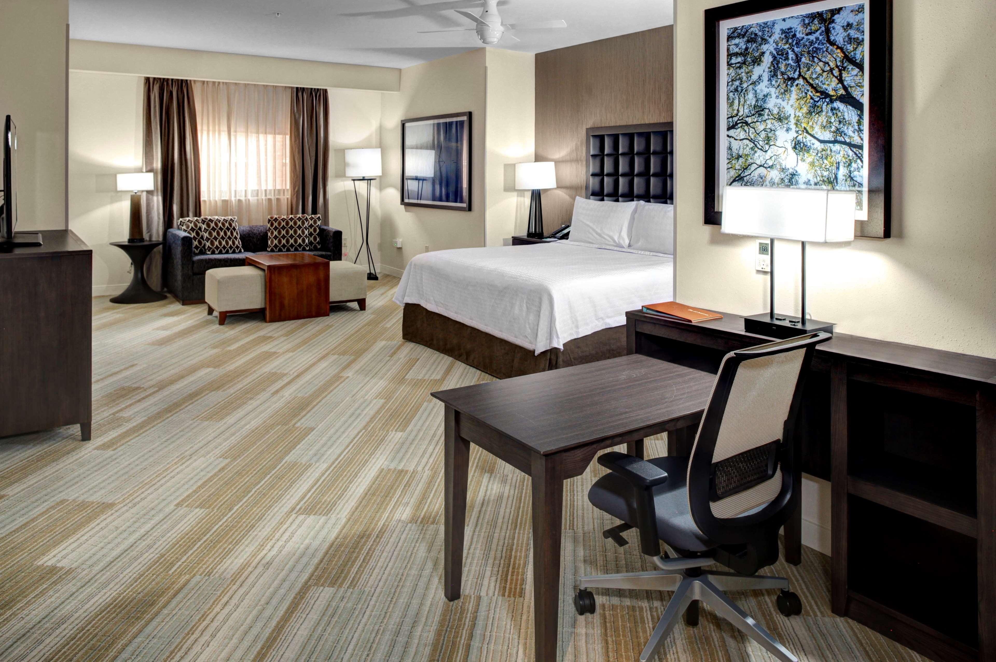 Homewood Suites By Hilton Richmond-Downtown Екстериор снимка