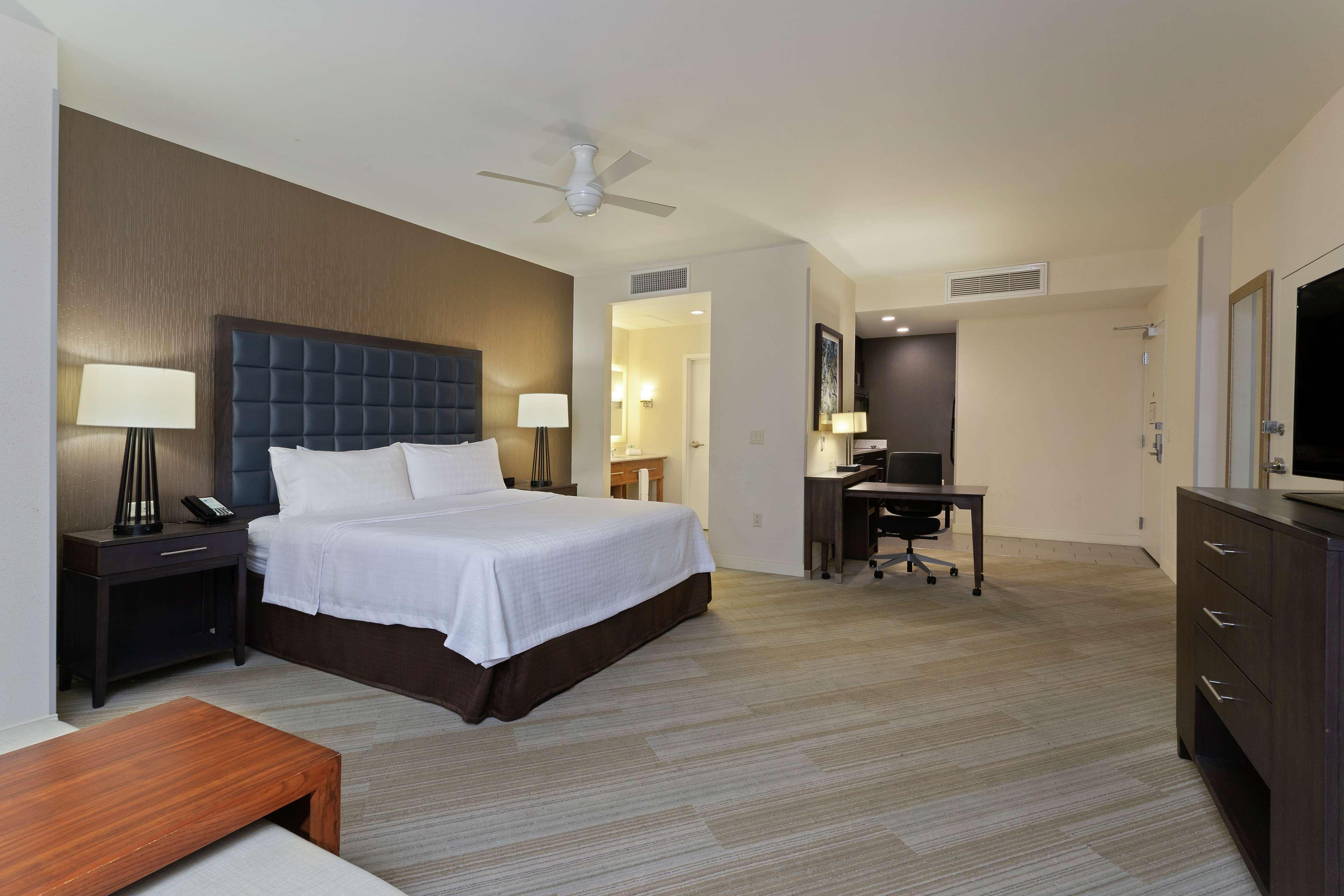 Homewood Suites By Hilton Richmond-Downtown Екстериор снимка