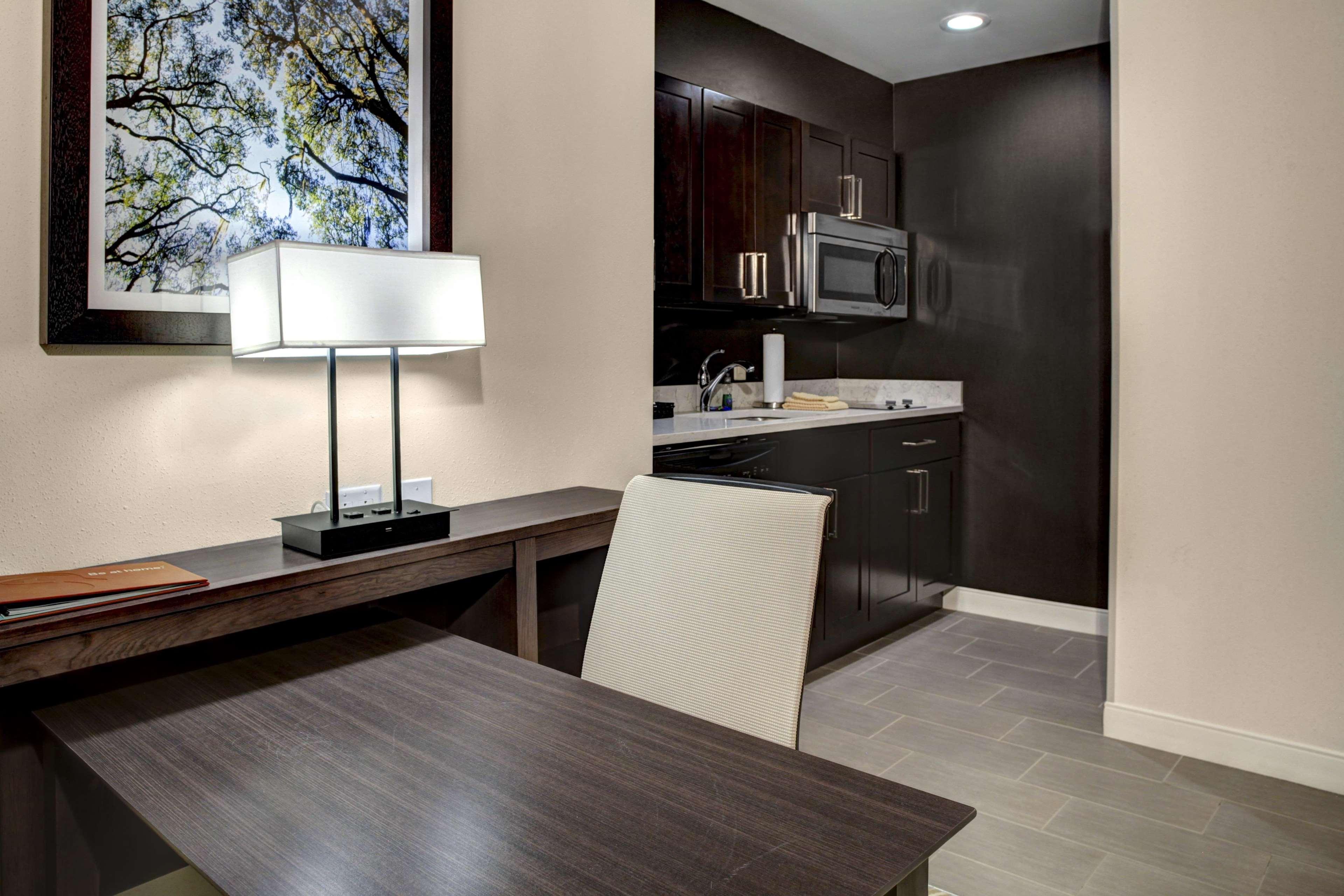 Homewood Suites By Hilton Richmond-Downtown Екстериор снимка