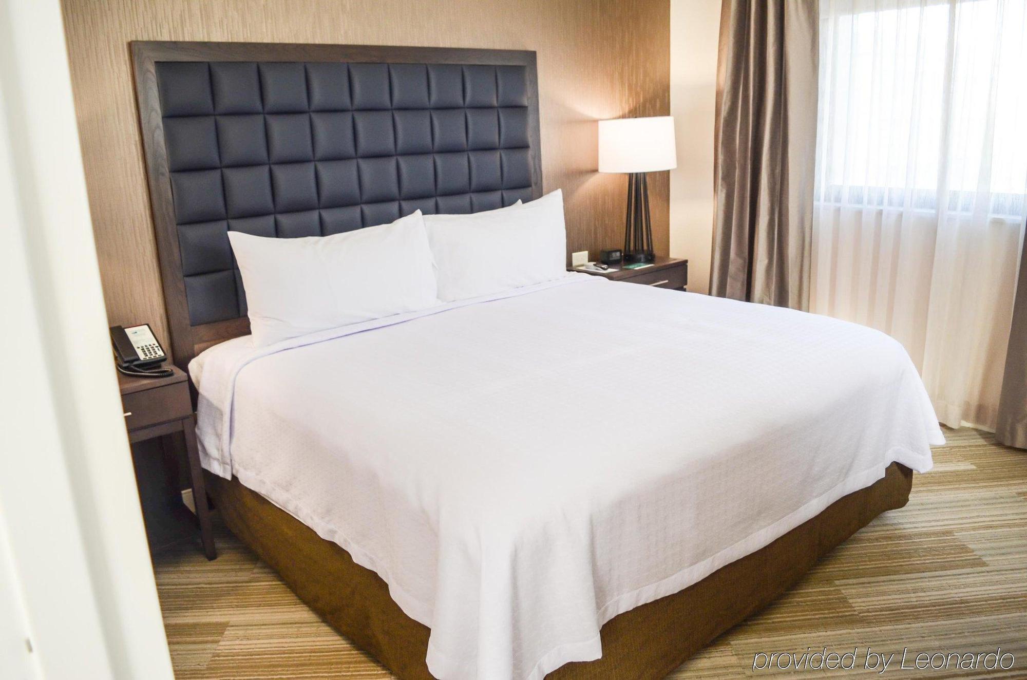 Homewood Suites By Hilton Richmond-Downtown Екстериор снимка
